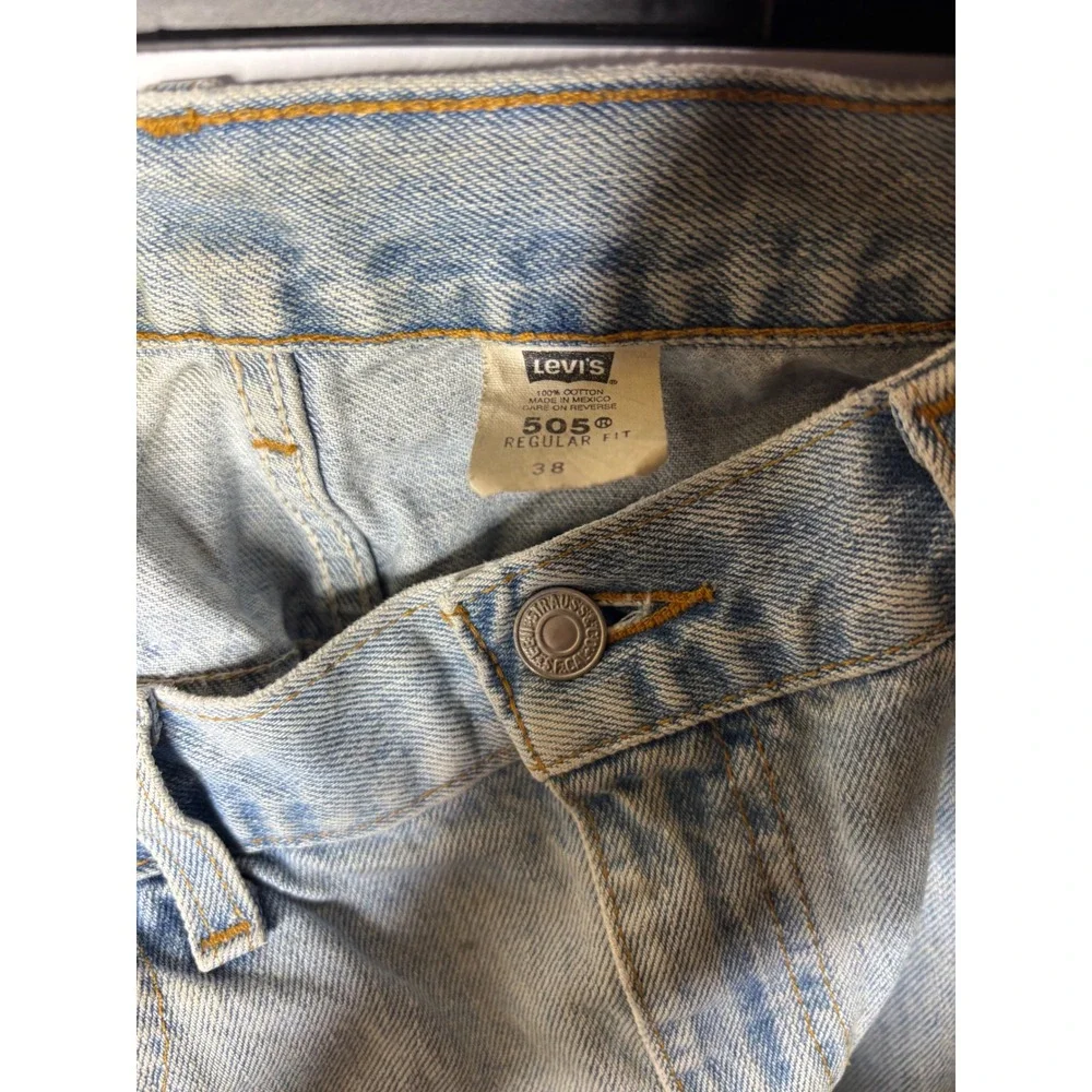 Levis 505 Regular Fit Vintage Denim Shorts Light‎ Wash Mens 38 distressed